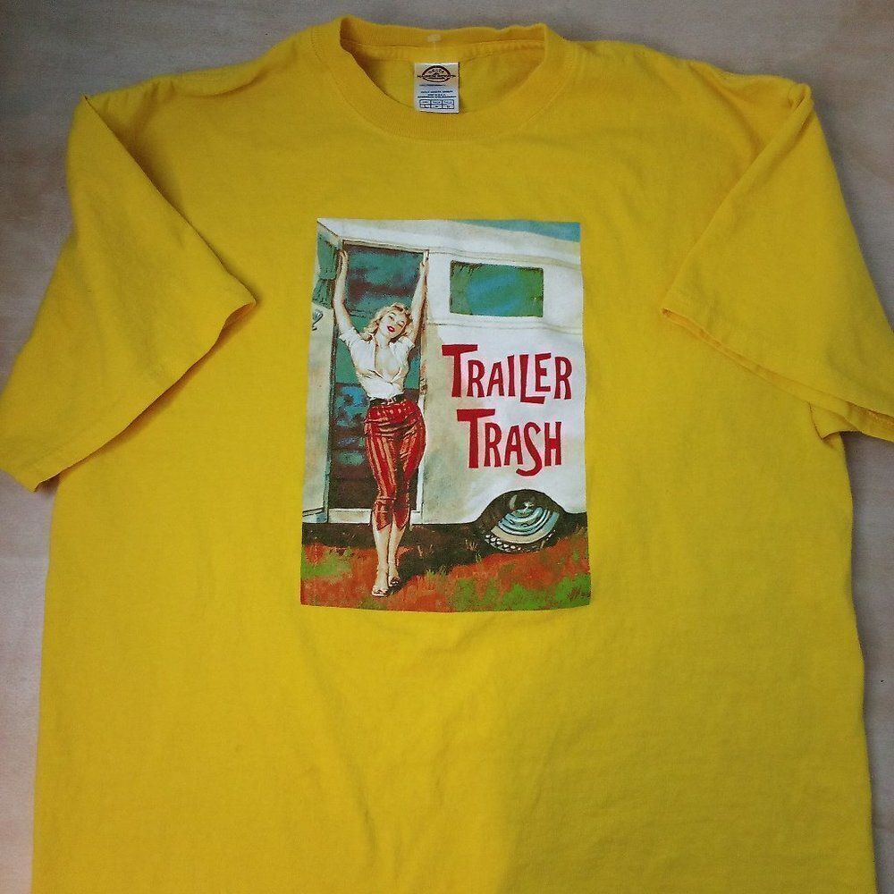 Vintage Y2K Travel Trailer Trash Illustration T-Shirt - Picture 2 of 7